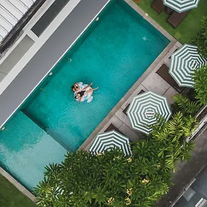 monolocale-villa.hotelsseminyak.net/