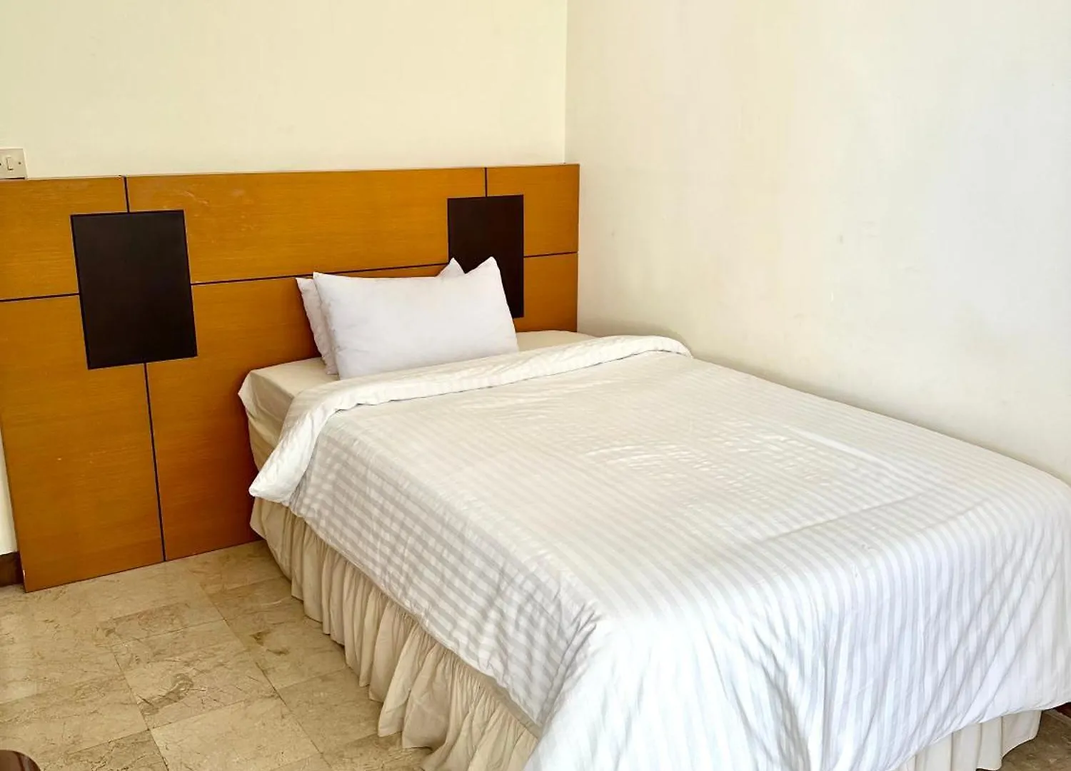 Turtledove Guesthouse Kerobokan  0*, Kerobokan (Bali)